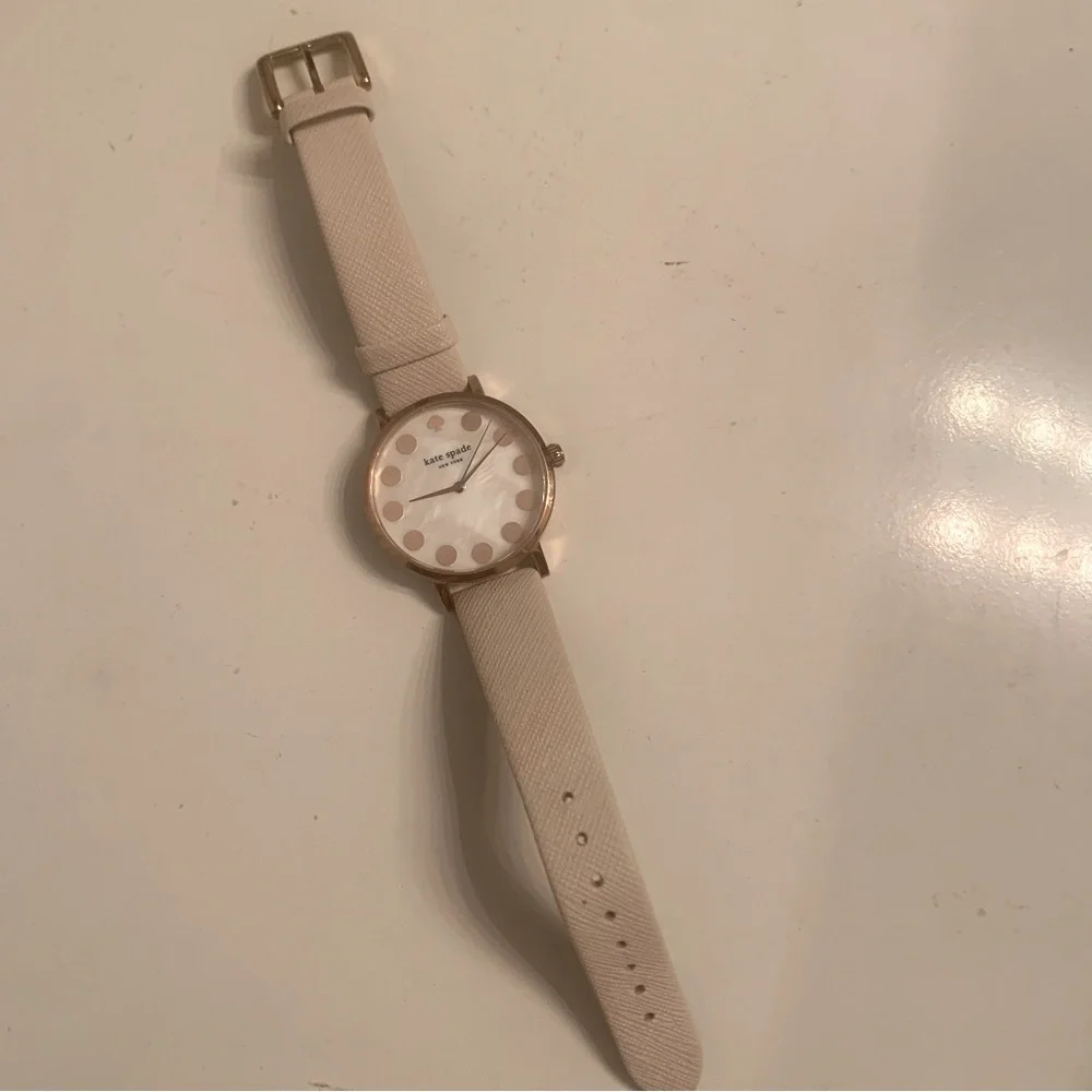 Kate spade watch - Picture 3 of 7